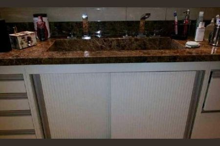 Apartamento à venda com 256m², 4 quartos e 1 vaga