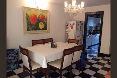 Casa à venda com 3 quartos, 198m² em Jardim Ermida I, Jundiaí