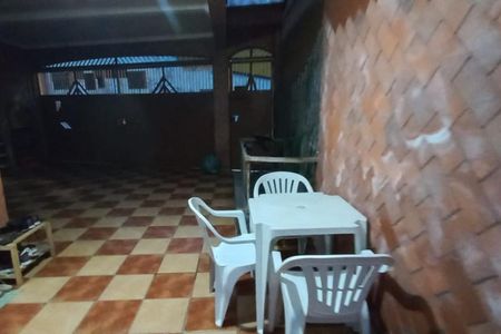 Casa à venda com 136m², 3 quartos e 2 vagas