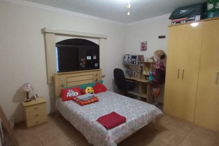 Casa à venda com 136m², 3 quartos e 2 vagas