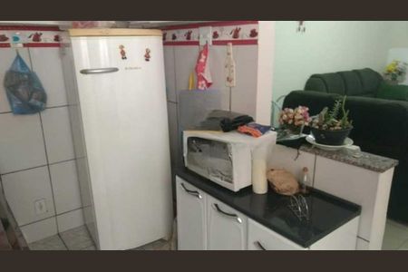 Casa à venda com 51m², 2 quartos e sem vaga