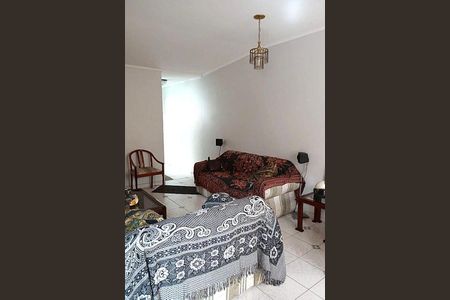 Casa à venda com 3 quartos, 268m² em Vila Valparaíso, Santo André