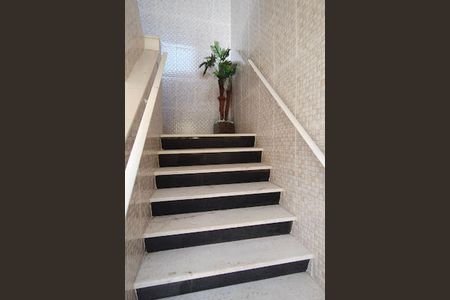 Casa à venda com 65m², 2 quartos e 1 vaga