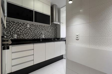 Apartamento para alugar com 58m², 2 quartos e 1 vaga Apartamento para alugar com 58m², 2 quartos e 1 vagaCozinha e Área de Serviço