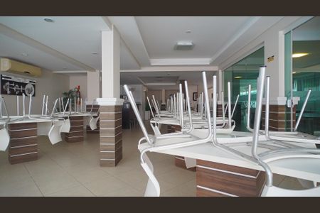 Apartamento para alugar com 190m², 4 quartos e 2 vagas Apartamento para alugar com 190m², 4 quartos e 2 vagasÁrea comum - Salão de festas