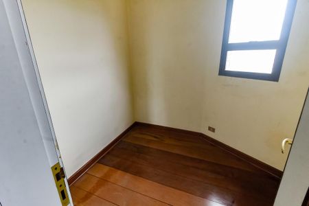 Apartamento à venda com 255m², 5 quartos e 4 vagasQuarto de Serviço 1
