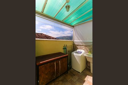 Apartamento à venda com 60m², 2 quartos e 2 vagasÁrea de Serviço