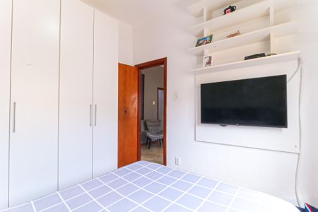 Apartamento à venda com 60m², 2 quartos e 2 vagasQuarto 