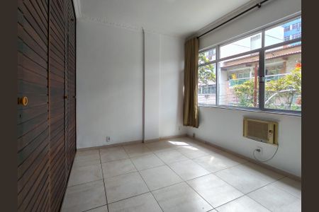 Apartamento para alugar com 109m², 3 quartos e 1 vaga Apartamento para alugar com 109m², 3 quartos e 1 vagaQuarto 1