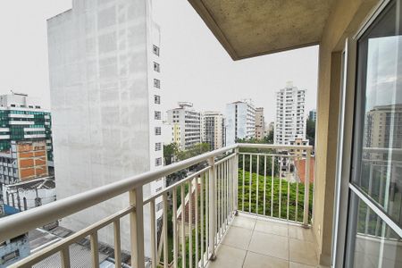 Apartamento para alugar com 27m², 1 quarto e sem vagaVaranda