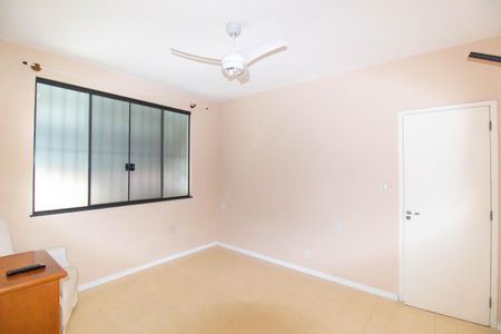 Casa à venda com 4 quartos, 500m² em Largo da Batalha, Niterói