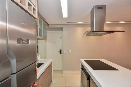 Apartamento à venda com 96m², 2 quartos e 2 vagasCozinha
