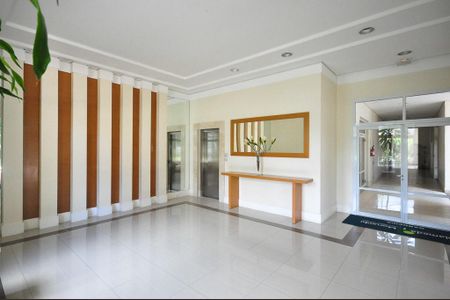 Apartamento à venda com 96m², 2 quartos e 2 vagasHall Social