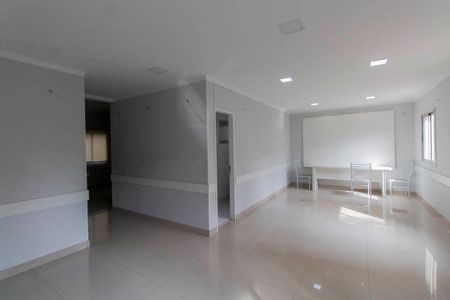 Apartamento para alugar com 43m², 2 quartos e 1 vagaÁrea Comum - Salão de Festas