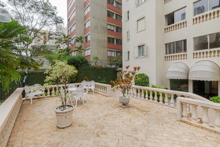 Apartamento à venda com 77m², 2 quartos e sem vagaÁrea comum