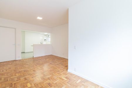 Sala de apartamento à venda com 2 quartos, 77m² em Vila Olímpia, São Paulo