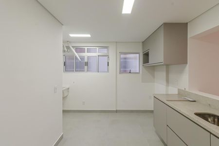 Apartamento à venda com 77m², 2 quartos e sem vagaCozinha