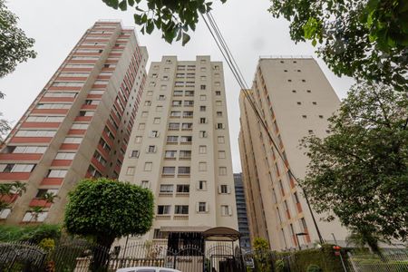 Apartamento à venda com 77m², 2 quartos e sem vagaFachada