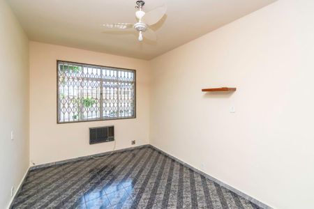 Quarto 1 de casa para alugar com 3 quartos, 200m² em Penha Circular, Rio de Janeiro