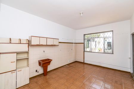 Casa para alugar com 444m², 7 quartos e 4 vagas Casa para alugar com 444m², 7 quartos e 4 vagasÁrea de Serviço