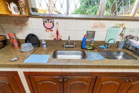 Casa à venda com 200m², 3 quartos e 2 vagasCozinha