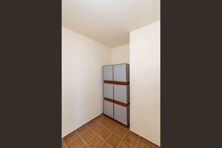 Casa à venda com 200m², 3 quartos e 2 vagasQuarto de Serviço