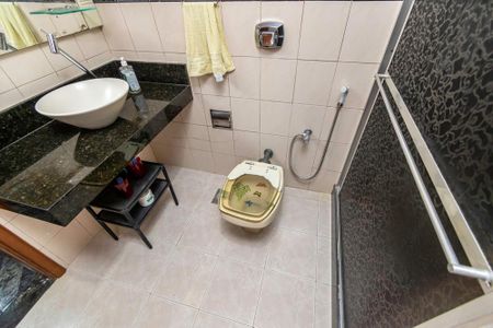 Casa à venda com 200m², 3 quartos e 2 vagasBanheiro Social
