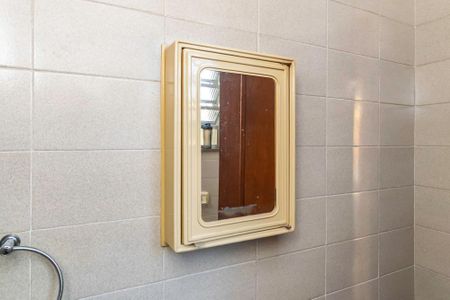 Casa à venda com 200m², 3 quartos e 2 vagasBanheiro de serviço