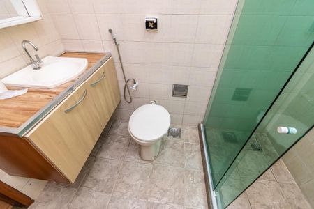 Casa para alugar com 444m², 7 quartos e 4 vagas Casa para alugar com 444m², 7 quartos e 4 vagasBanheiro Social