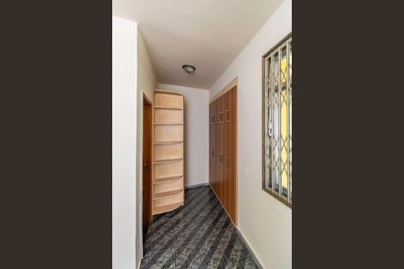 Casa à venda com 200m², 3 quartos e 2 vagasSuíte - Closet