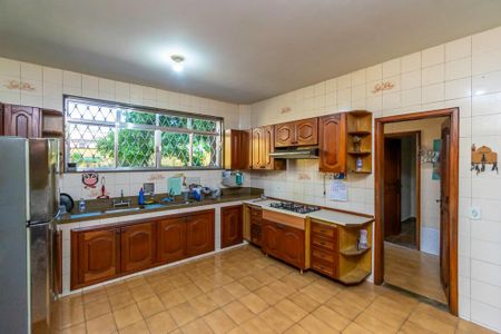 Casa à venda com 200m², 3 quartos e 2 vagasCozinha