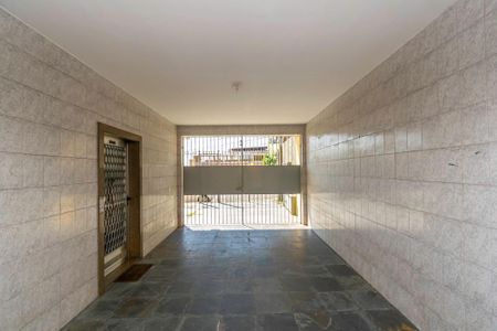 Casa à venda com 200m², 3 quartos e 2 vagasÁrea comum - Garagem