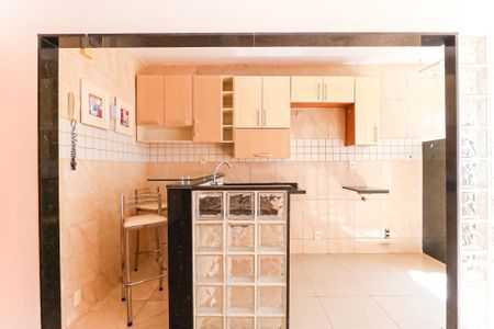 Apartamento à venda com 52m², 2 quartos e 1 vaga Apartamento à venda com 52m², 2 quartos e 1 vagaCozinha