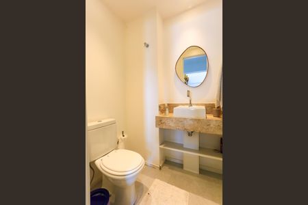 Apartamento à venda com 136m², 2 quartos e 2 vagas Apartamento à venda com 136m², 2 quartos e 2 vagasLavabo