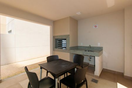 Apartamento para alugar com 40m², 2 quartos e sem vaga Apartamento para alugar com 40m², 2 quartos e sem vagaÁrea comum - Churrasqueira
