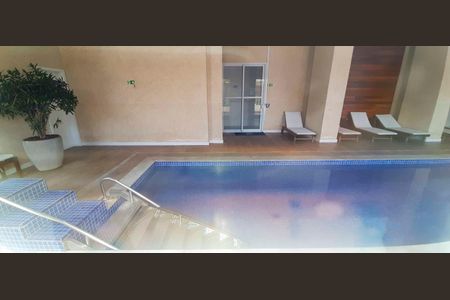 Apartamento à venda com 137m², 2 quartos e 5 vagasÁrea comum - Piscina