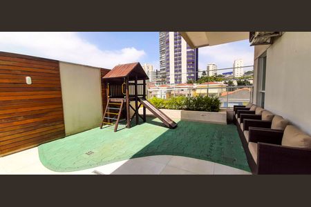 Apartamento à venda com 137m², 2 quartos e 5 vagasÁrea comum - Playground