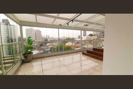 Apartamento à venda com 137m², 2 quartos e 5 vagasSacada da Suíte 1