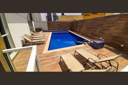 Apartamento à venda com 137m², 2 quartos e 5 vagasÁrea comum - Piscina