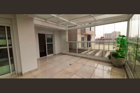 Apartamento à venda com 137m², 2 quartos e 5 vagasSacada da Suíte 2