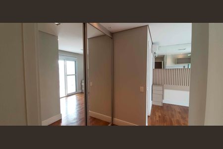 Apartamento à venda com 137m², 2 quartos e 5 vagasSuíte 1