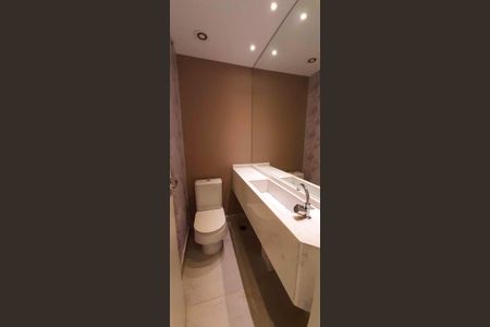 Apartamento à venda com 137m², 2 quartos e 5 vagasLavabo