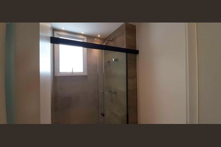 Apartamento à venda com 137m², 2 quartos e 5 vagasBanheiro da Suíte 2