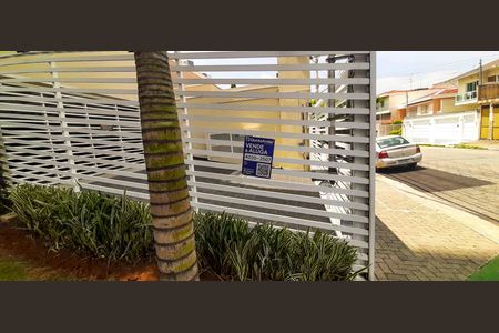 Apartamento à venda com 137m², 2 quartos e 5 vagasPlaca