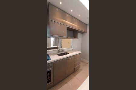 Apartamento à venda com 137m², 2 quartos e 5 vagasCozinha 