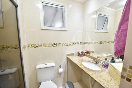 Apartamento à venda com 74m², 3 quartos e 2 vagas Apartamento à venda com 74m², 3 quartos e 2 vagasBanheiro