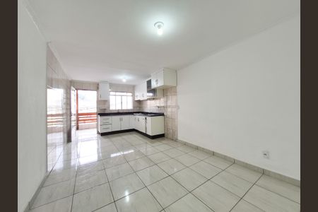 Casa à venda com 120m², 2 quartos e sem vaga Casa à venda com 120m², 2 quartos e sem vagaCozinha