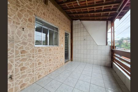 Casa à venda com 120m², 2 quartos e sem vaga Casa à venda com 120m², 2 quartos e sem vagaVaranda