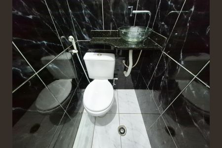 Casa à venda com 126m², 4 quartos e 1 vagaBanheiro da Suíte