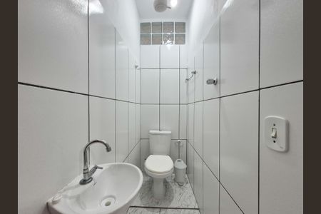 Casa à venda com 126m², 4 quartos e 1 vagaBanheiro 3